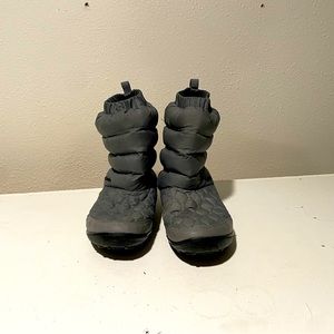 Columbia Womens Minx Slip IV Boot size 8.5